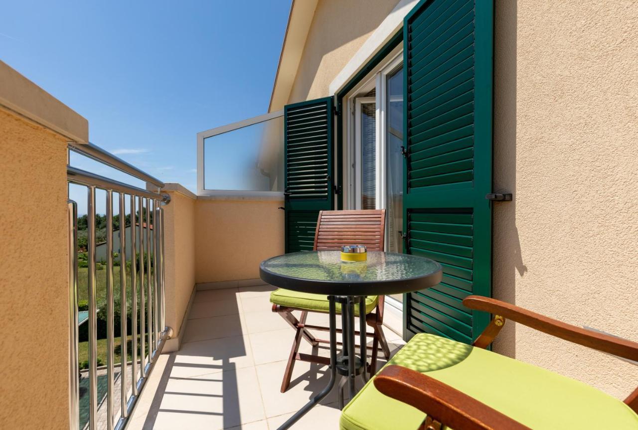 B&B Villa Oasa 2 Rovinjsko Selo Exterior foto